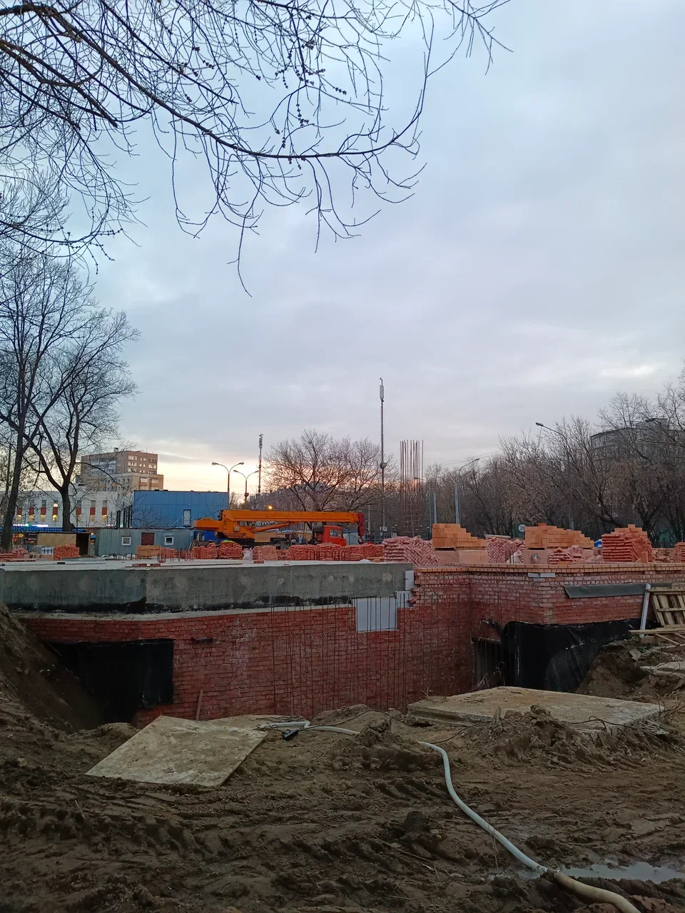 фото стройки храма 2024